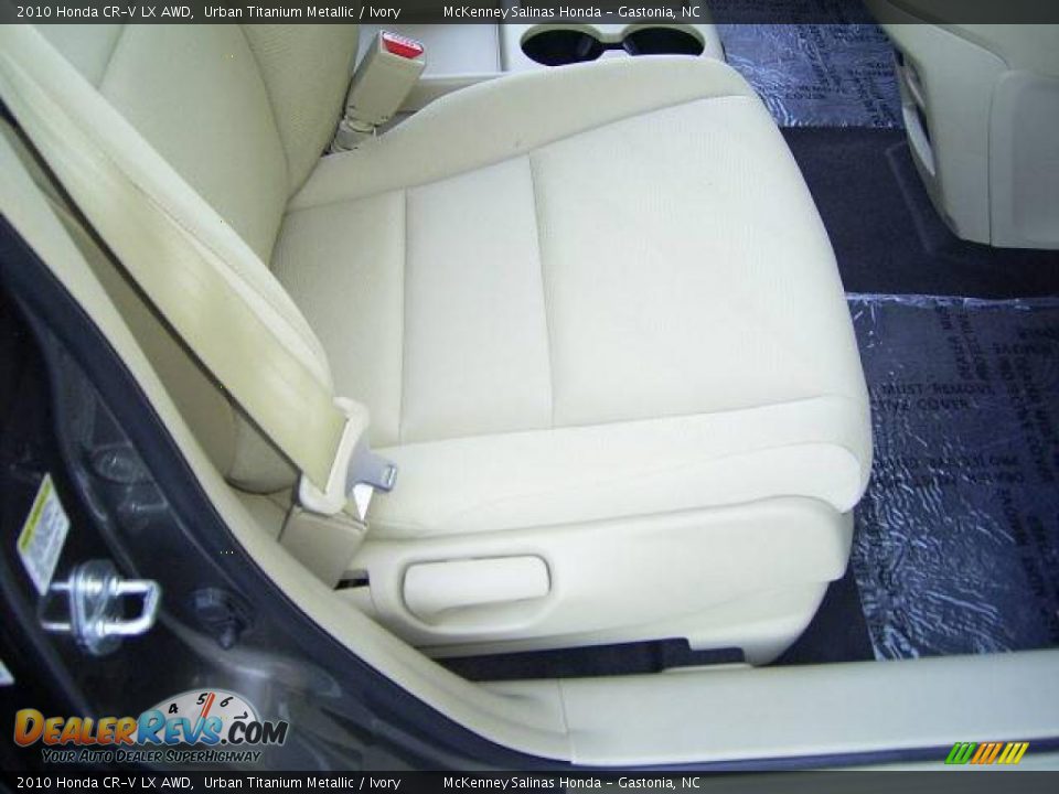 2010 Honda CR-V LX AWD Urban Titanium Metallic / Ivory Photo #15
