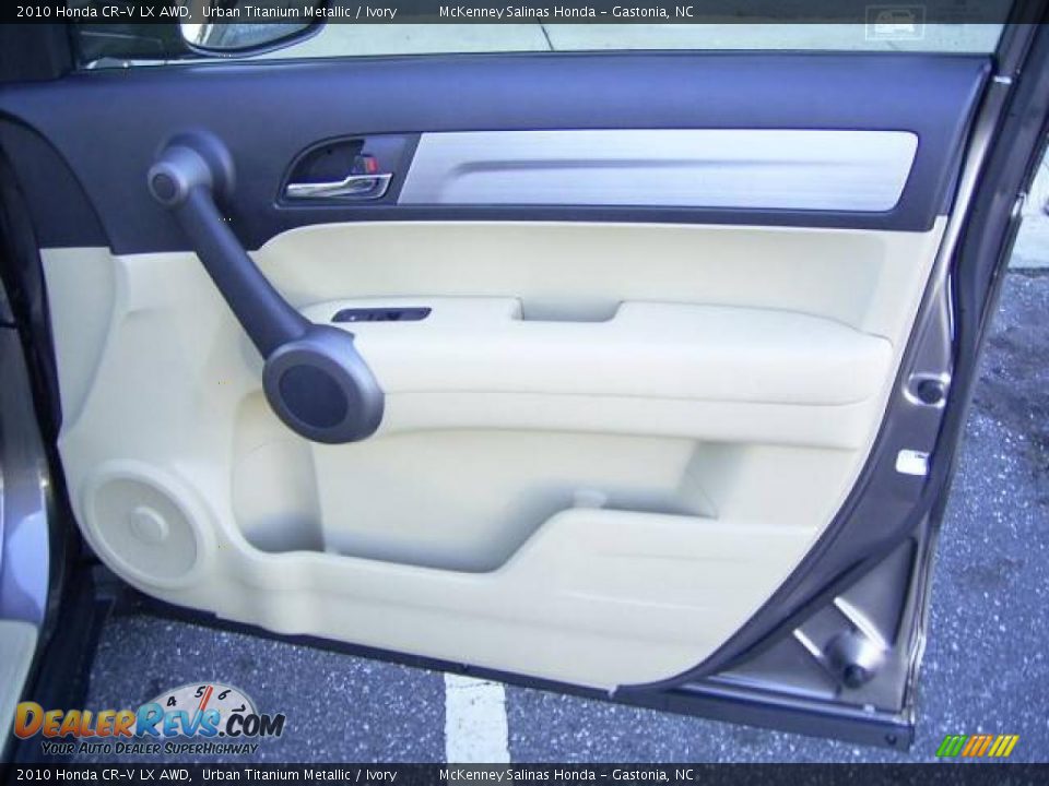 2010 Honda CR-V LX AWD Urban Titanium Metallic / Ivory Photo #17