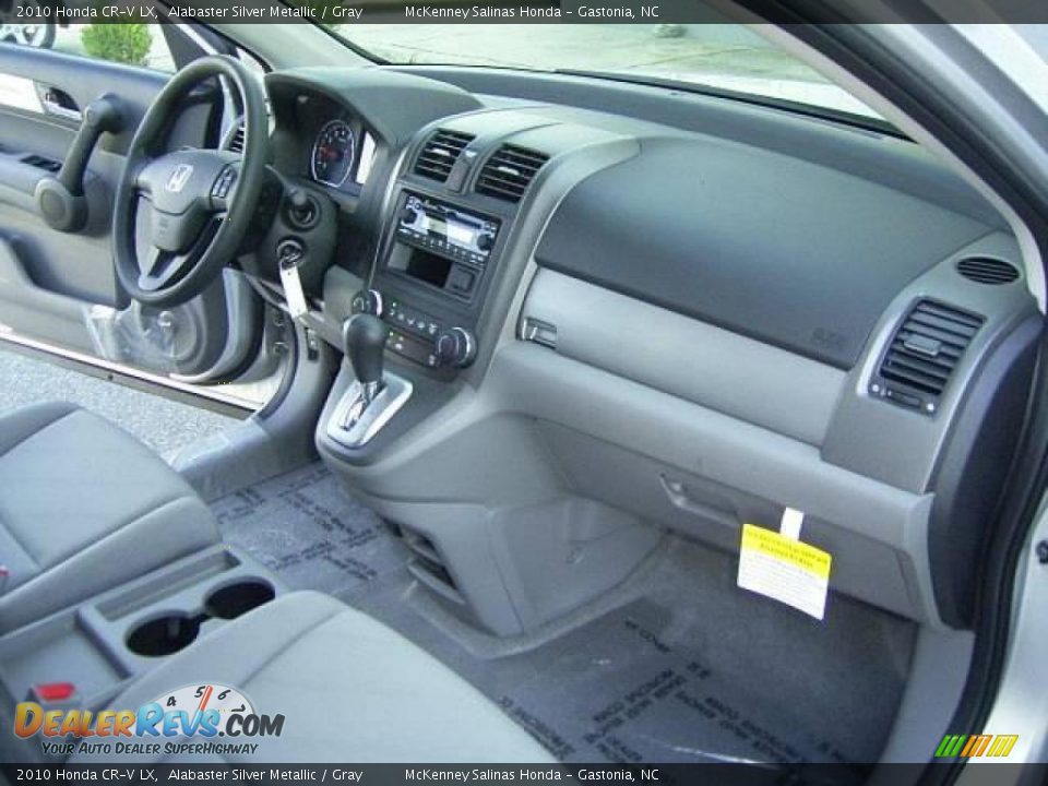 2010 Honda CR-V LX Alabaster Silver Metallic / Gray Photo #16
