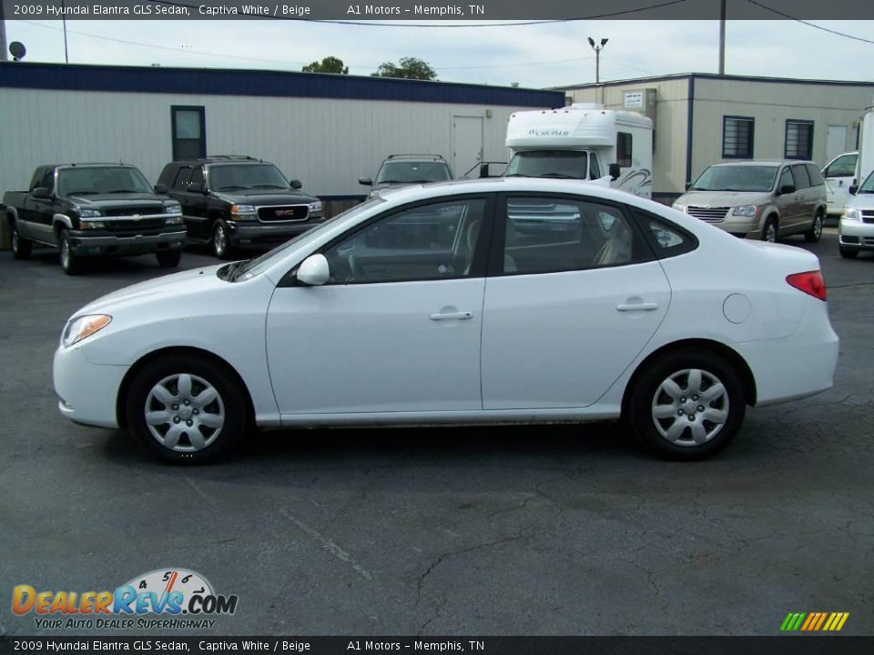 2009 Hyundai Elantra GLS Sedan Captiva White / Beige Photo #1