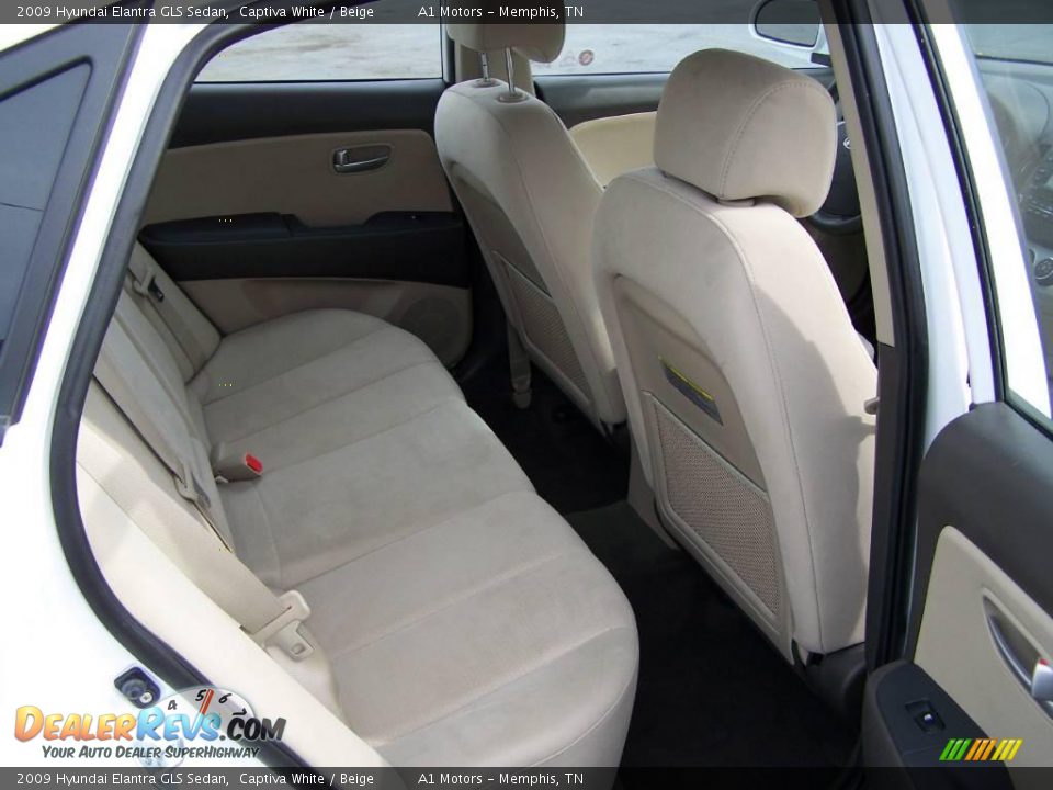 2009 Hyundai Elantra GLS Sedan Captiva White / Beige Photo #9