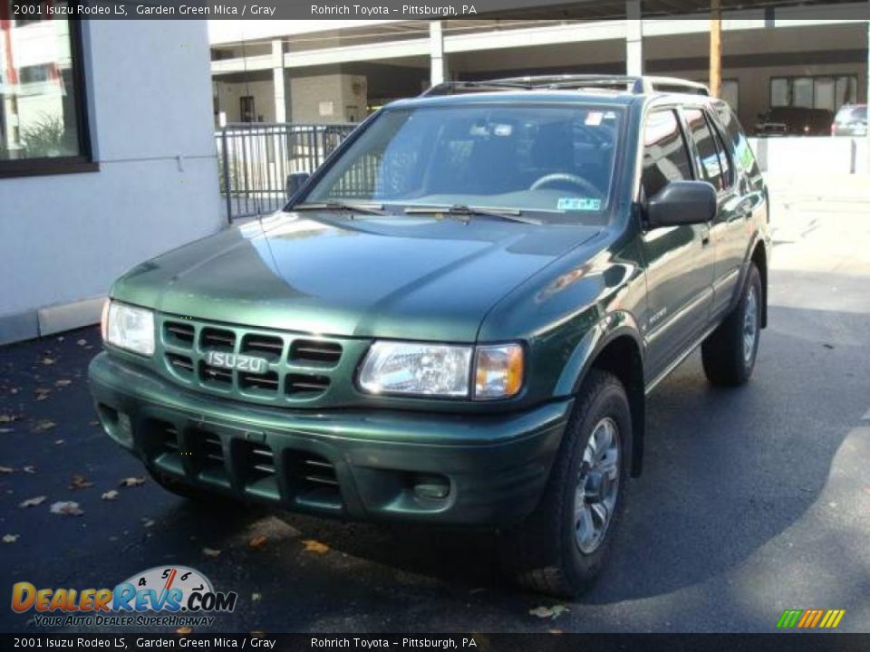 2001 Isuzu Rodeo LS Garden Green Mica / Gray Photo #8