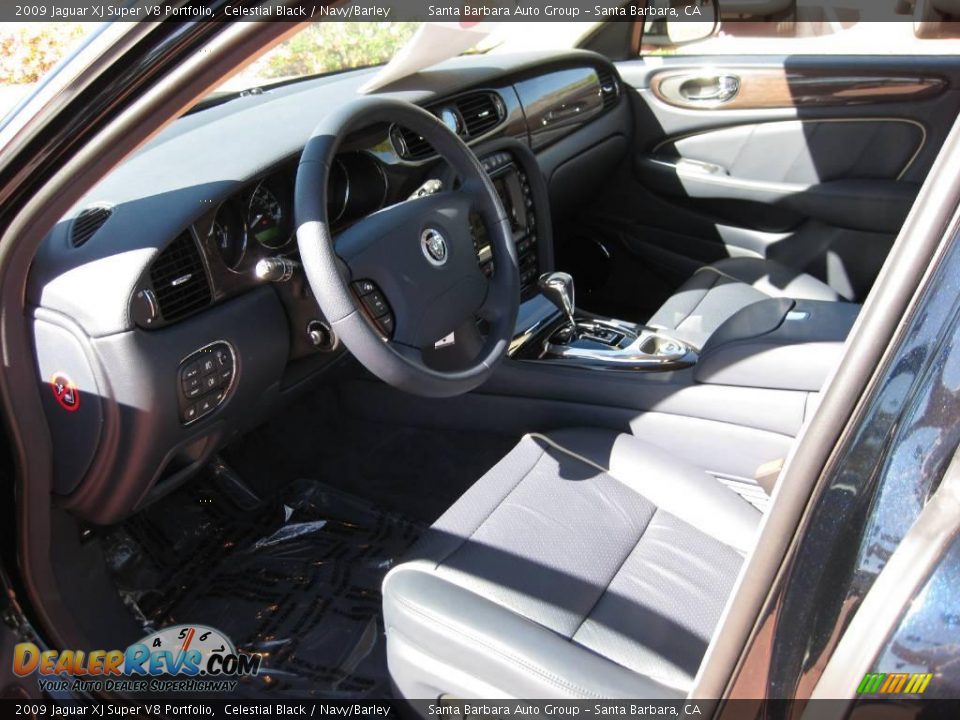 2009 Jaguar XJ Super V8 Portfolio Celestial Black / Navy/Barley Photo #11