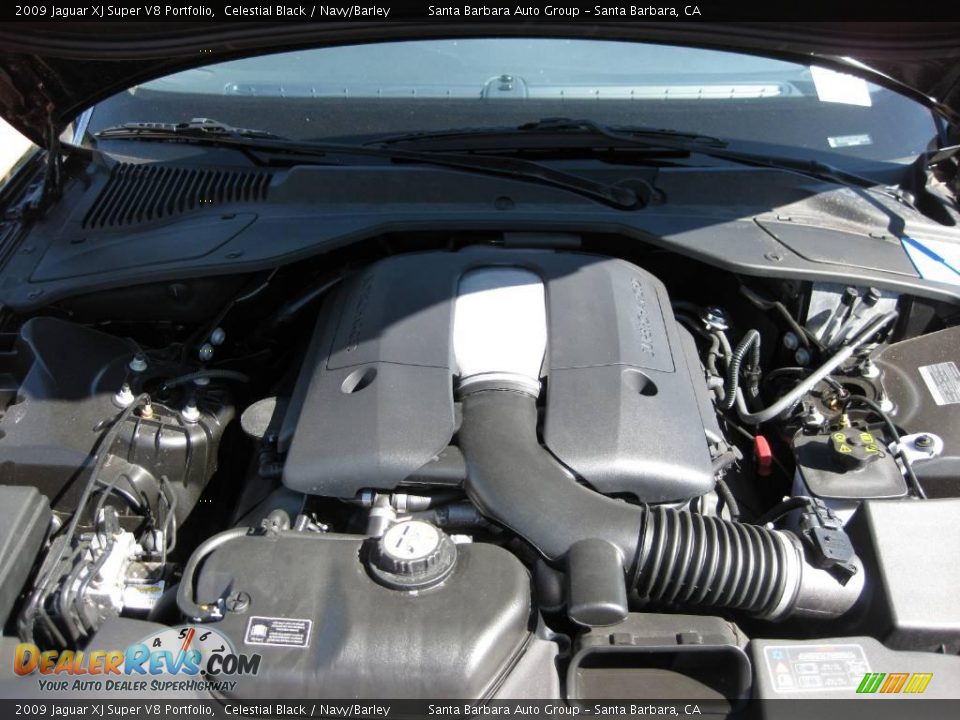 2009 Jaguar XJ Super V8 Portfolio Celestial Black / Navy/Barley Photo #22