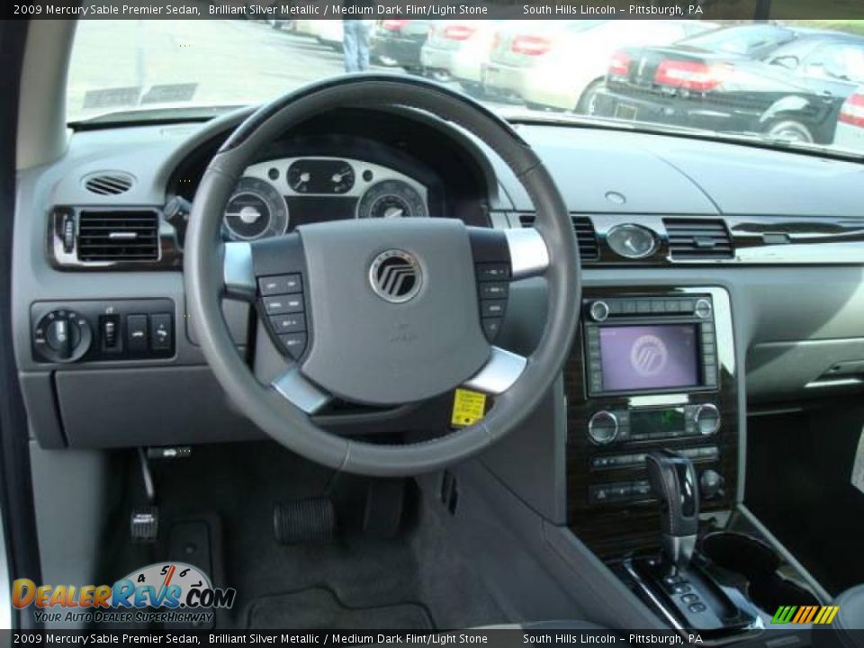 2009 Mercury Sable Premier Sedan Brilliant Silver Metallic / Medium Dark Flint/Light Stone Photo #10