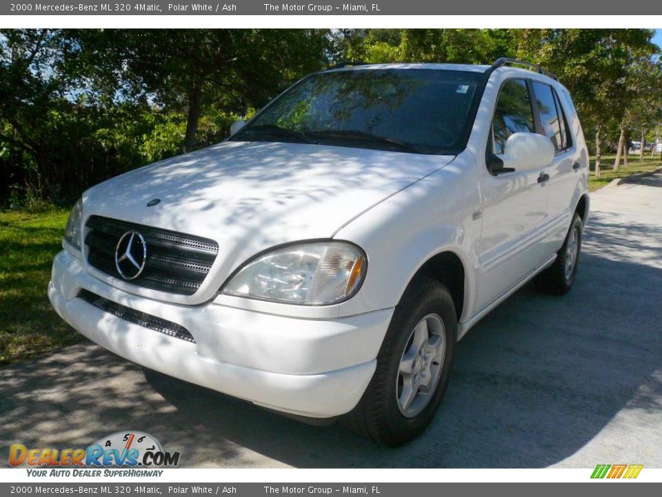 2000 Mercedes-Benz ML 320 4Matic Polar White / Ash Photo #1