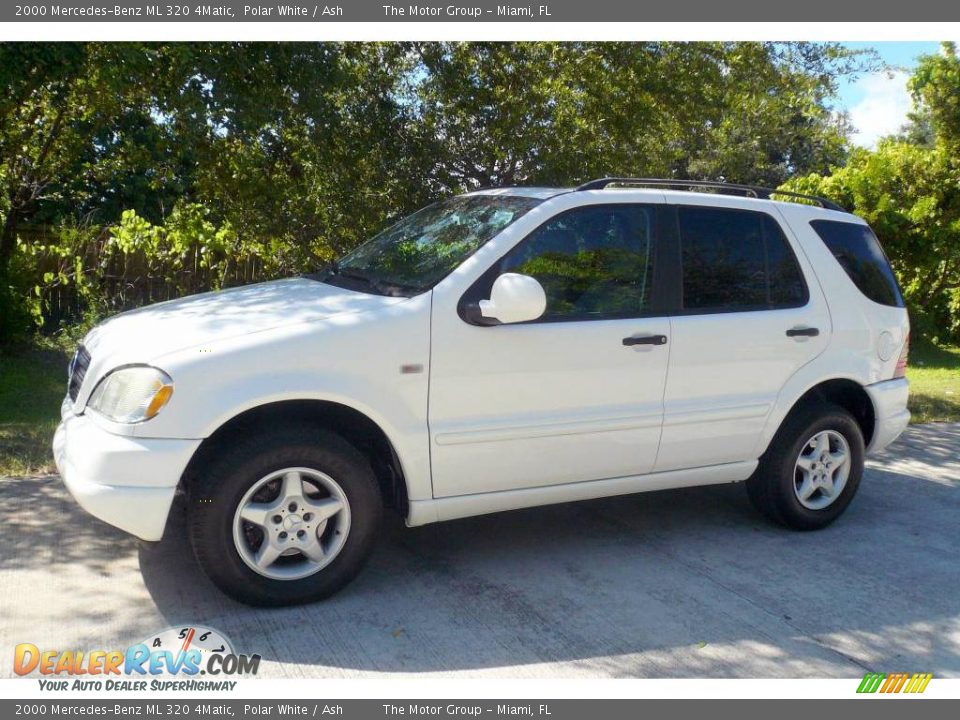 2000 Mercedes-Benz ML 320 4Matic Polar White / Ash Photo #3