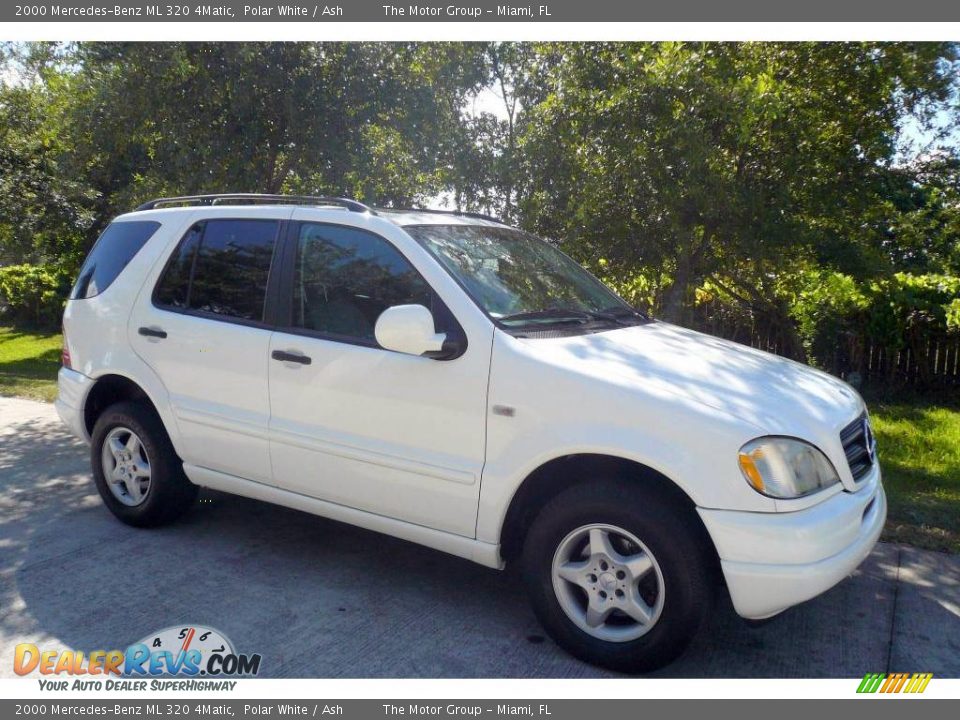 2000 Mercedes-Benz ML 320 4Matic Polar White / Ash Photo #13