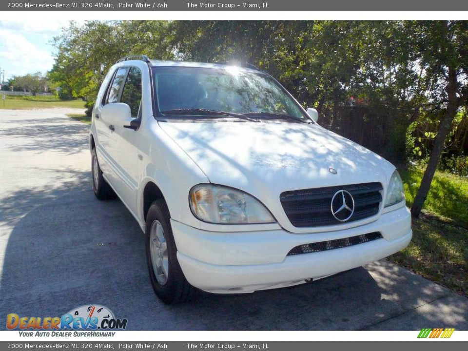 2000 Mercedes-Benz ML 320 4Matic Polar White / Ash Photo #15
