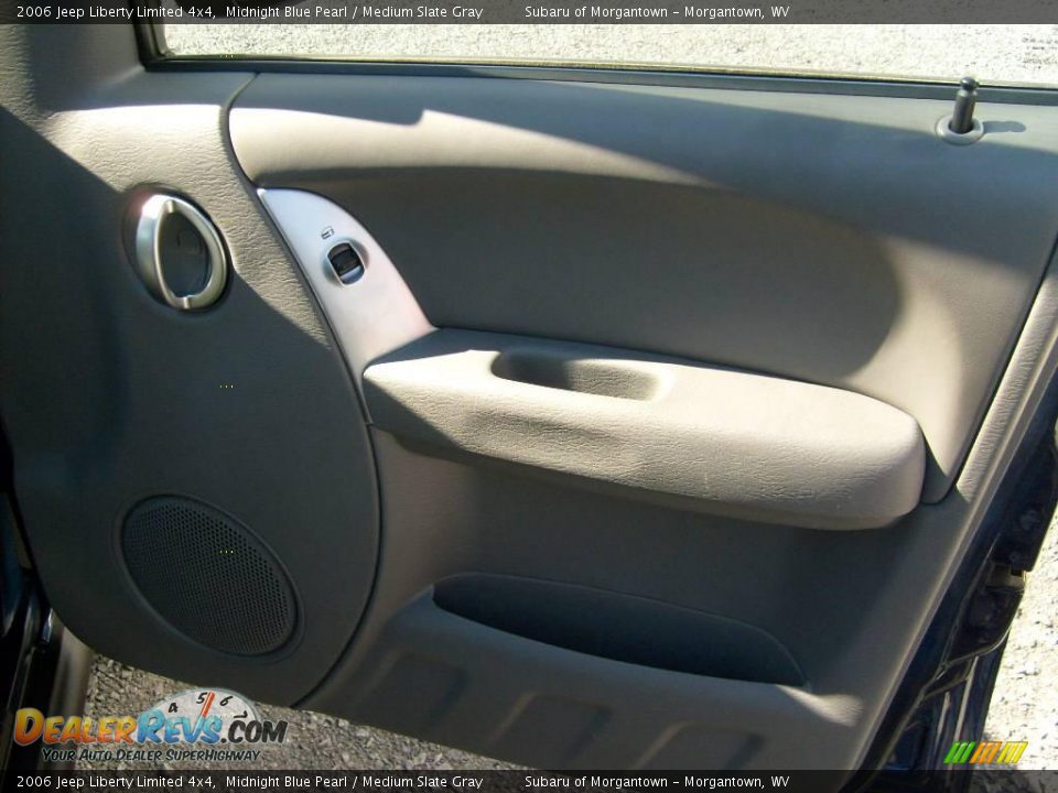 2006 Jeep Liberty Limited 4x4 Midnight Blue Pearl / Medium Slate Gray Photo #18