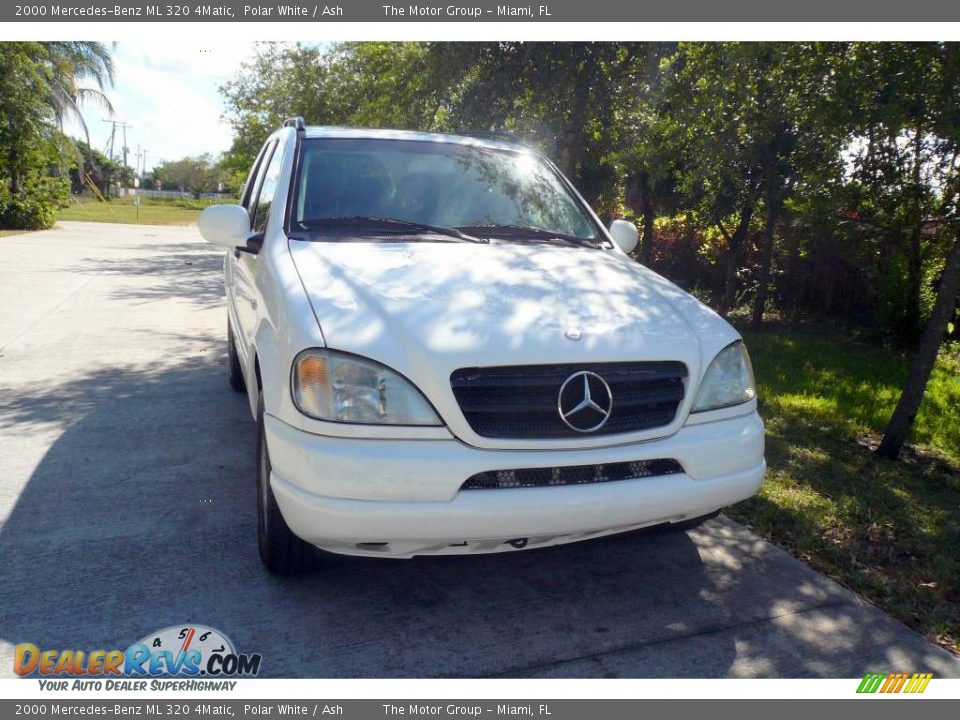 2000 Mercedes-Benz ML 320 4Matic Polar White / Ash Photo #16