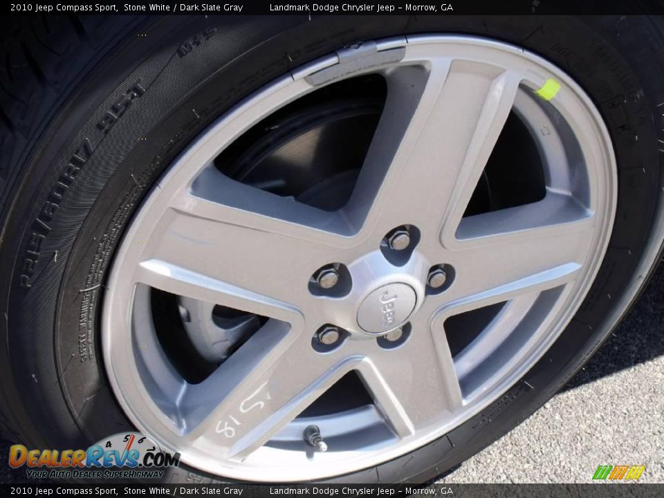 2010 Jeep Compass Sport Stone White / Dark Slate Gray Photo #5