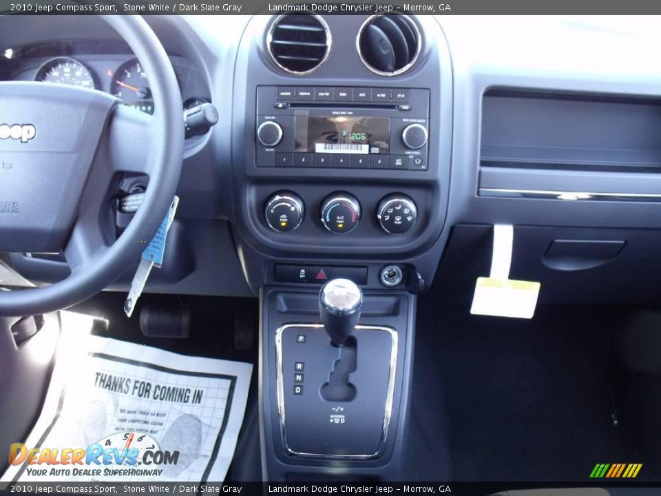 2010 Jeep Compass Sport Stone White / Dark Slate Gray Photo #11