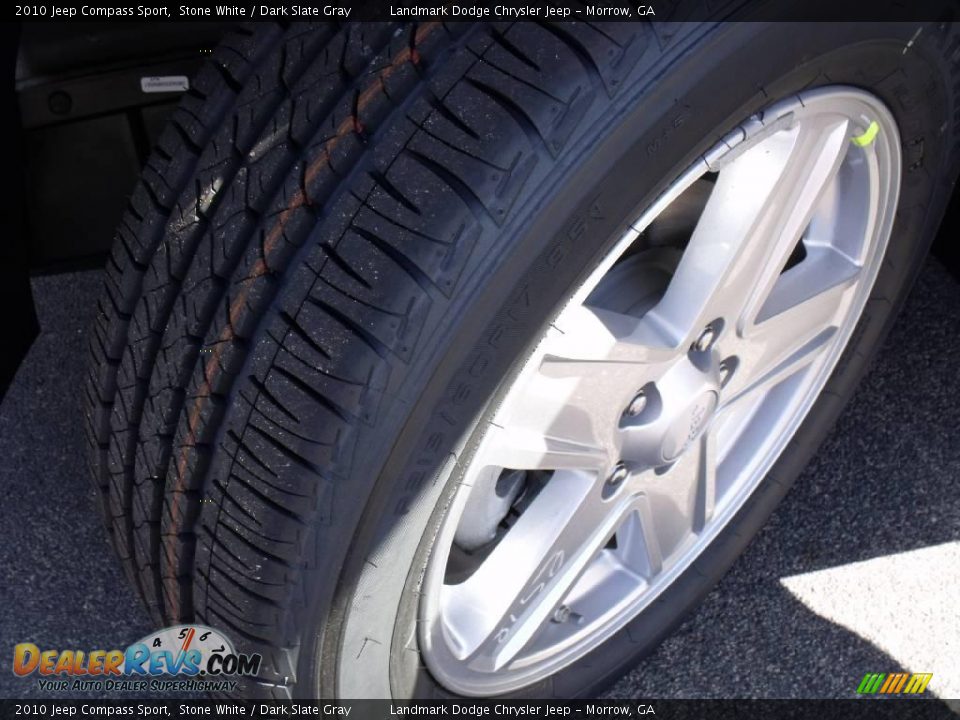 2010 Jeep Compass Sport Stone White / Dark Slate Gray Photo #14
