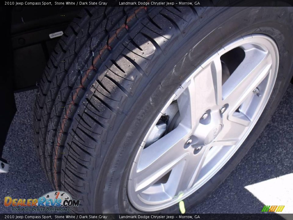 2010 Jeep Compass Sport Stone White / Dark Slate Gray Photo #14