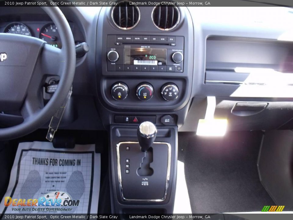 2010 Jeep Patriot Sport Optic Green Metallic / Dark Slate Gray Photo #11
