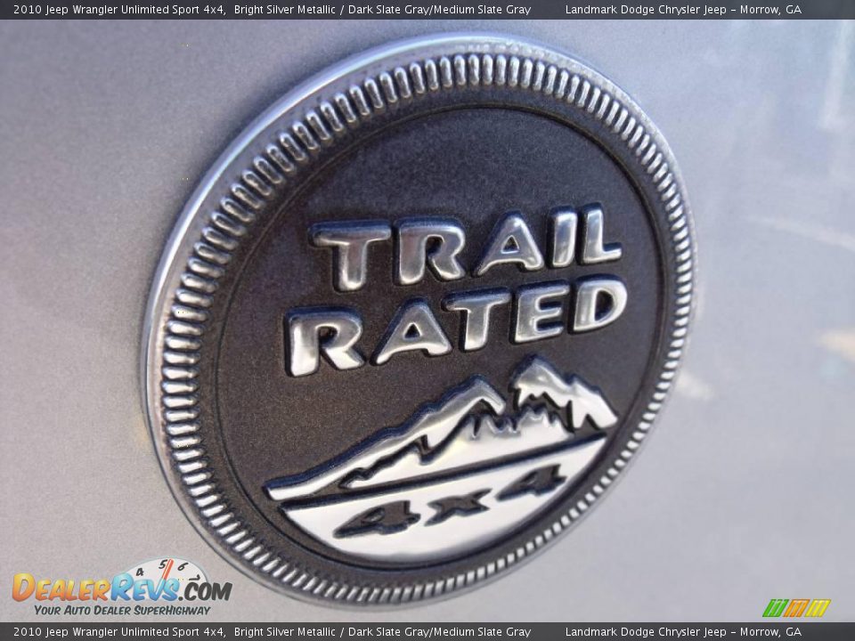 2010 Jeep Wrangler Unlimited Sport 4x4 Bright Silver Metallic / Dark Slate Gray/Medium Slate Gray Photo #6