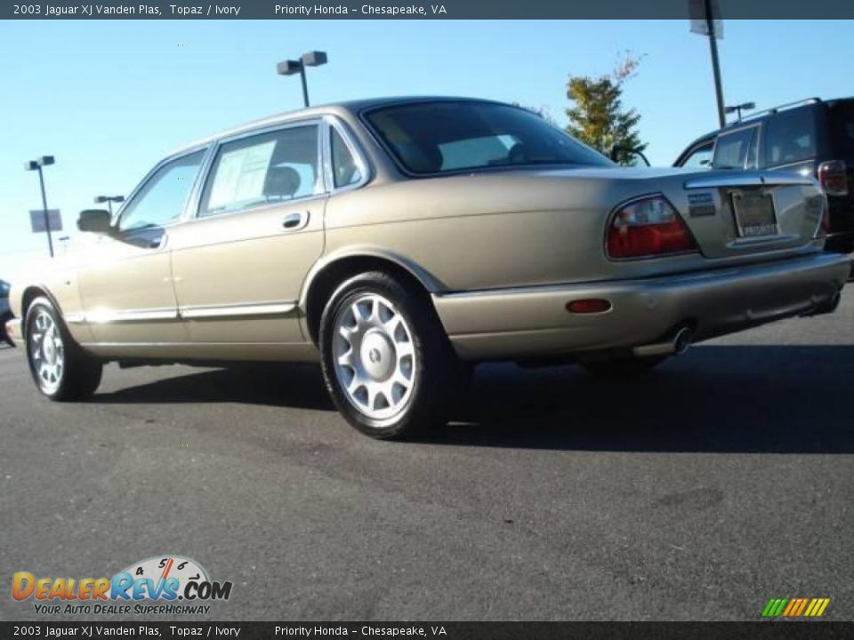 2003 Jaguar XJ Vanden Plas Topaz / Ivory Photo #4