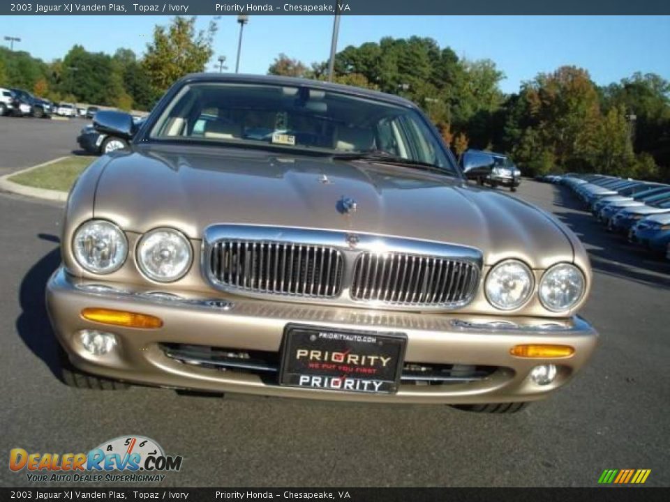 2003 Jaguar XJ Vanden Plas Topaz / Ivory Photo #8