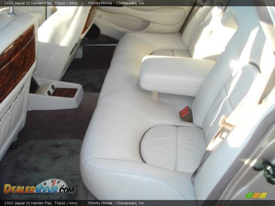 2003 Jaguar XJ Vanden Plas Topaz / Ivory Photo #10