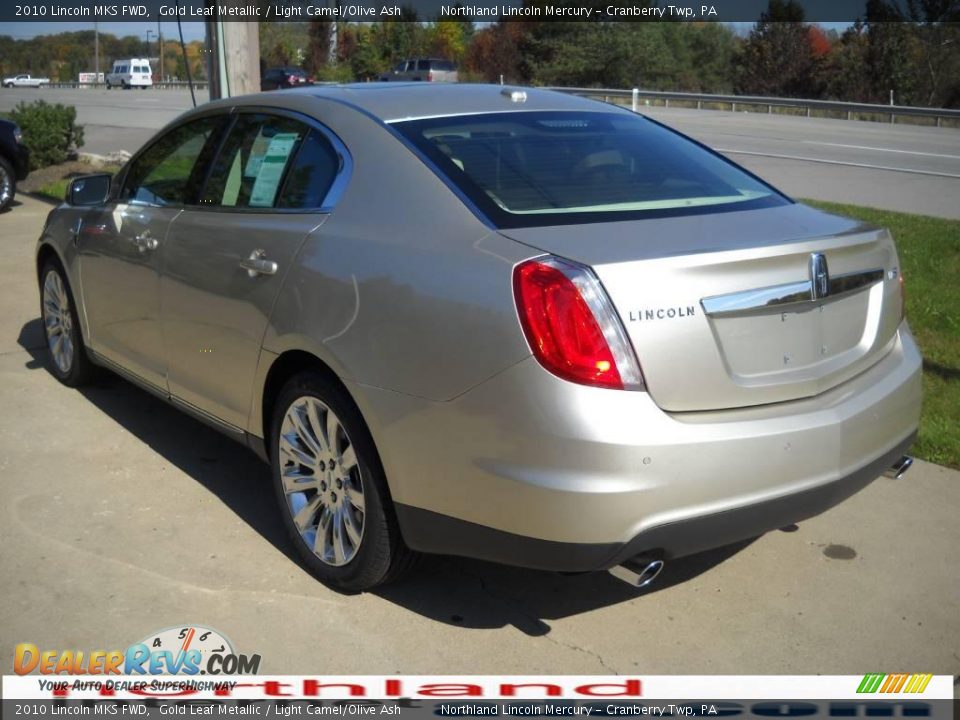 2010 Lincoln MKS FWD Gold Leaf Metallic / Light Camel/Olive Ash Photo #4
