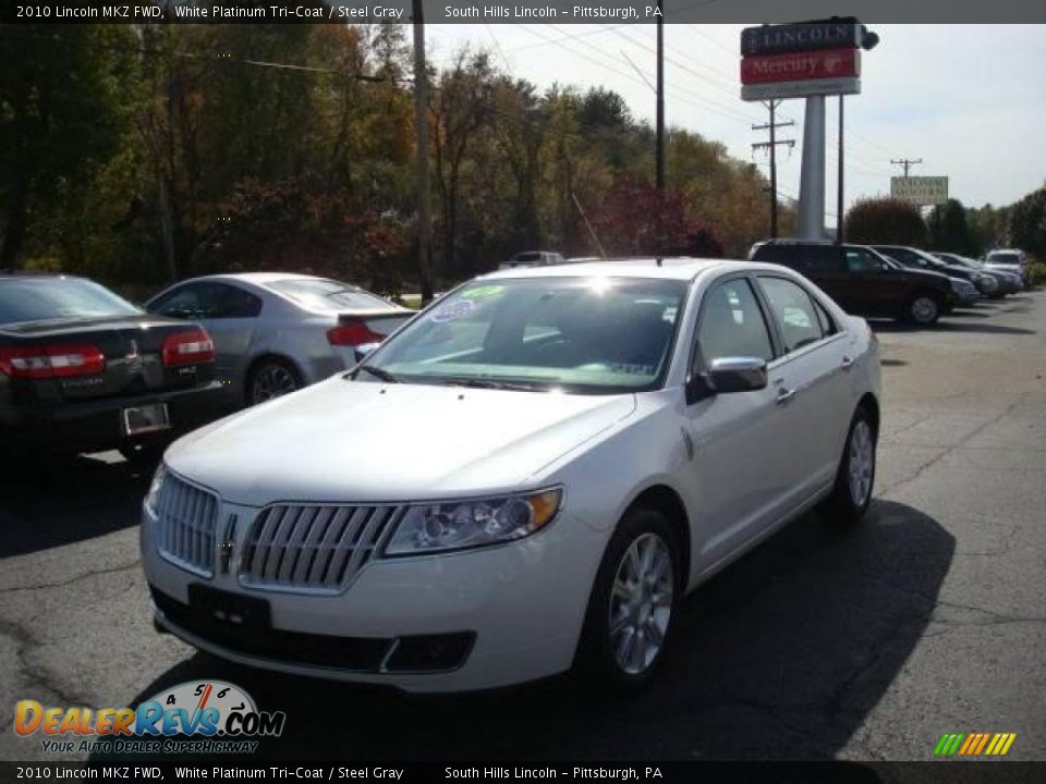 2010 Lincoln MKZ FWD White Platinum Tri-Coat / Steel Gray Photo #1