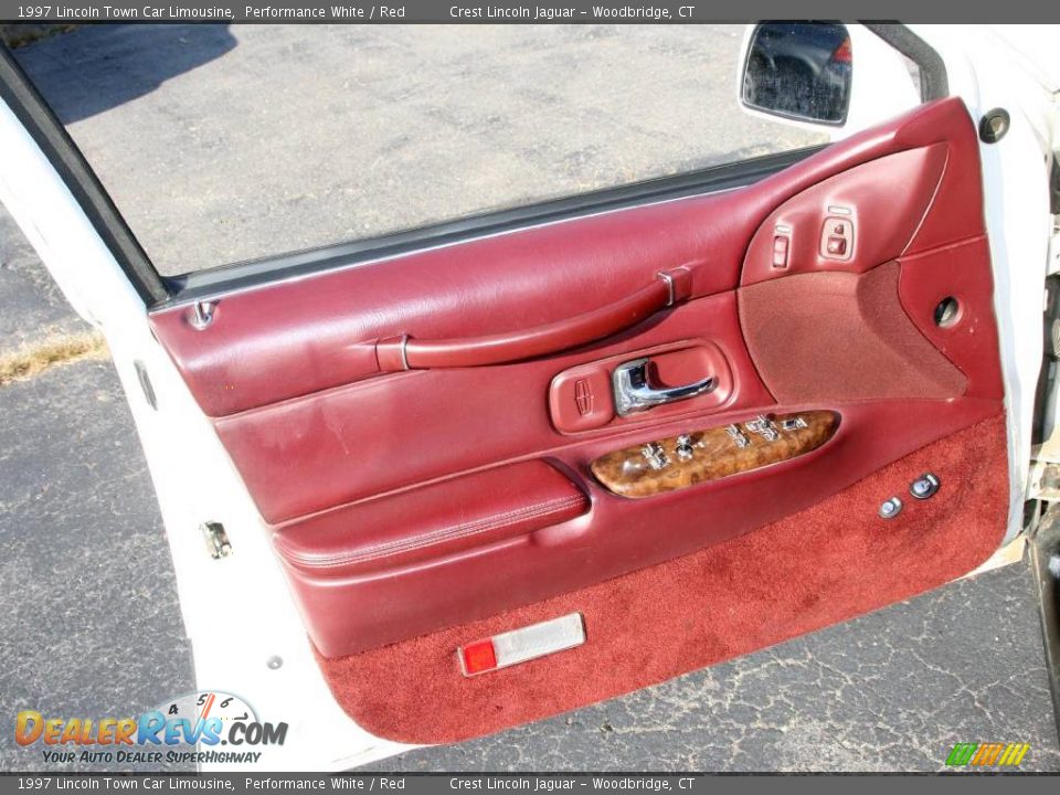 1997 Lincoln Town Car Limousine Performance White / Red Photo #11