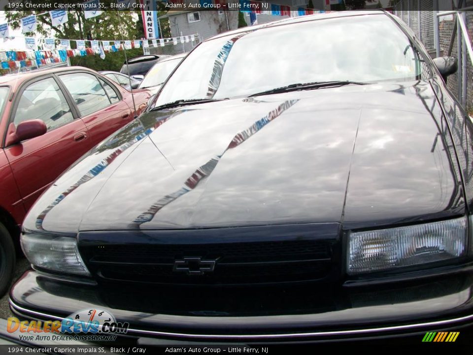 1994 Chevrolet Caprice Impala SS Black / Gray Photo #2