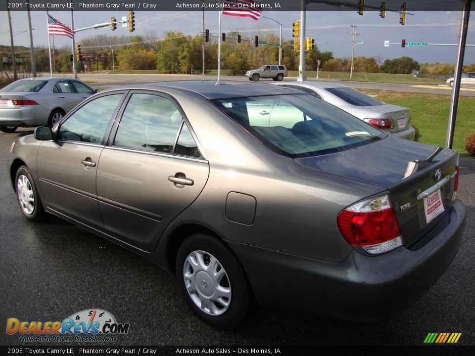 2005 Toyota Camry LE Phantom Gray Pearl / Gray Photo #3