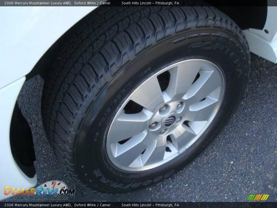 2006 Mercury Mountaineer Luxury AWD Oxford White / Camel Photo #7