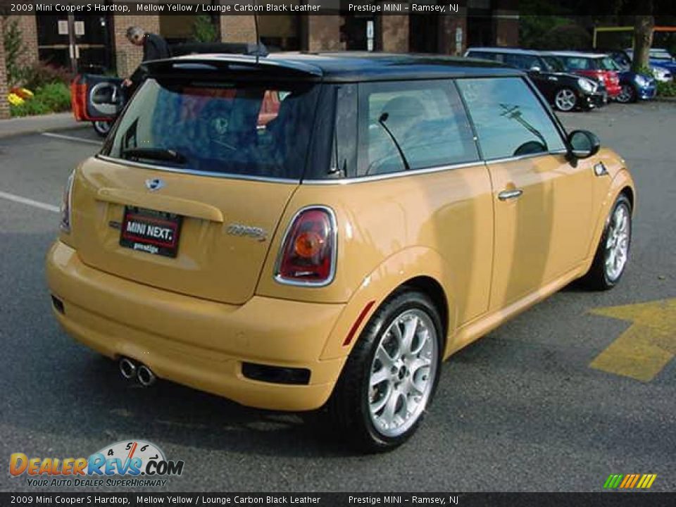 2009 Mini Cooper S Hardtop Mellow Yellow / Lounge Carbon Black Leather Photo #17