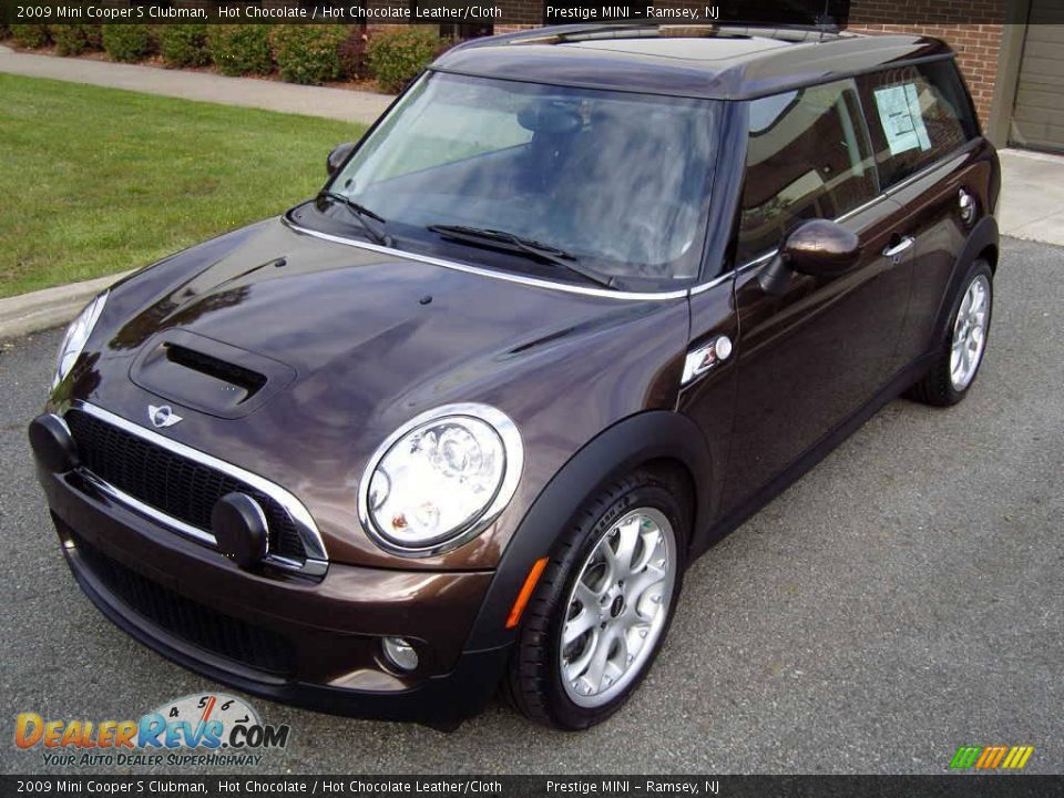 2009 Mini Cooper S Clubman Hot Chocolate / Hot Chocolate Leather/Cloth Photo #19