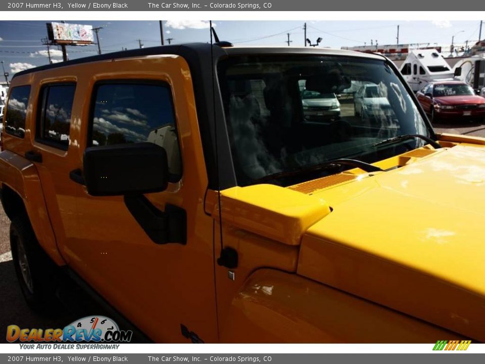 2007 Hummer H3 Yellow / Ebony Black Photo #18