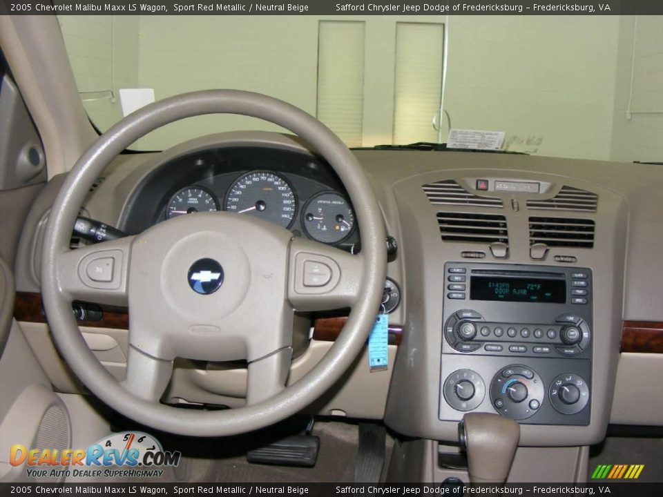 2005 Chevrolet Malibu Maxx LS Wagon Sport Red Metallic / Neutral Beige Photo #9