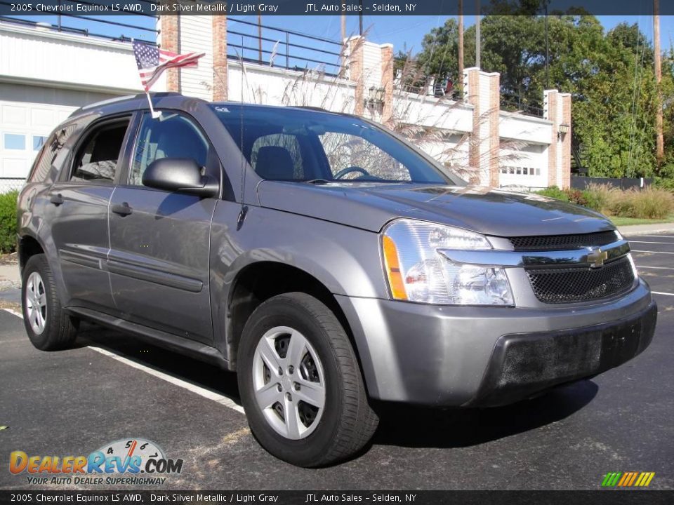 2005 Chevrolet Equinox LS AWD Dark Silver Metallic / Light Gray Photo #8