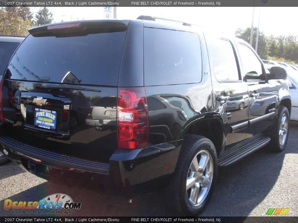 2007 Chevrolet Tahoe LTZ 4x4 Black / Light Cashmere/Ebony Photo #4