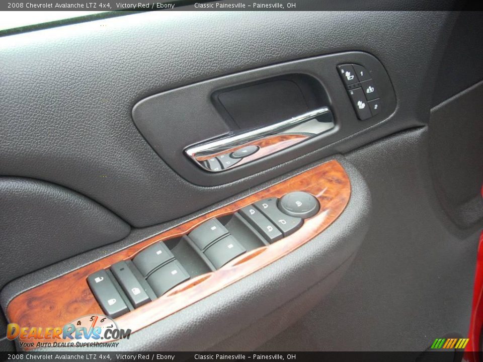 2008 Chevrolet Avalanche LTZ 4x4 Victory Red / Ebony Photo #10