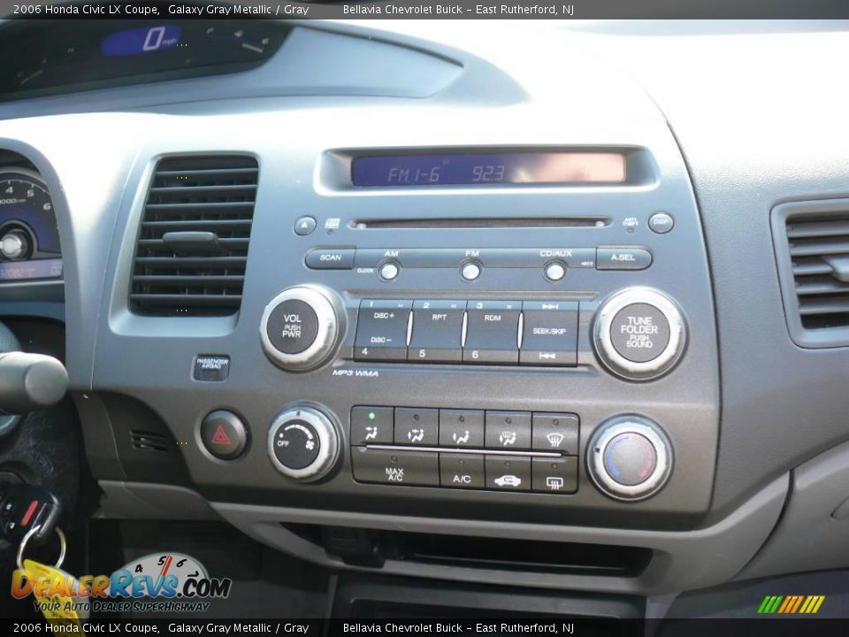 2006 Honda Civic LX Coupe Galaxy Gray Metallic / Gray Photo #10
