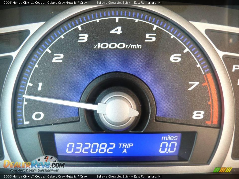 2006 Honda Civic LX Coupe Galaxy Gray Metallic / Gray Photo #11