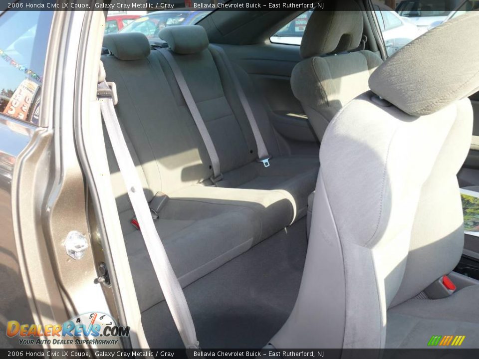 2006 Honda Civic LX Coupe Galaxy Gray Metallic / Gray Photo #12