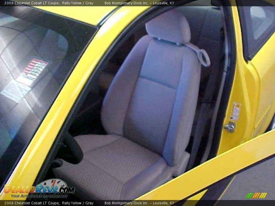 2009 Chevrolet Cobalt LT Coupe Rally Yellow / Gray Photo #17