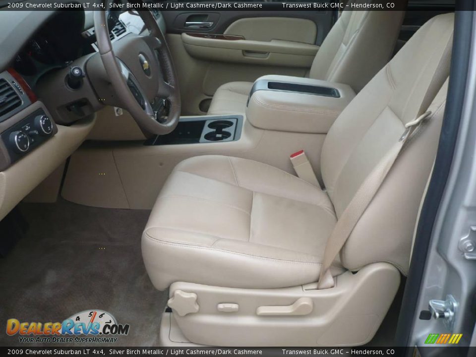 2009 Chevrolet Suburban LT 4x4 Silver Birch Metallic / Light Cashmere/Dark Cashmere Photo #9