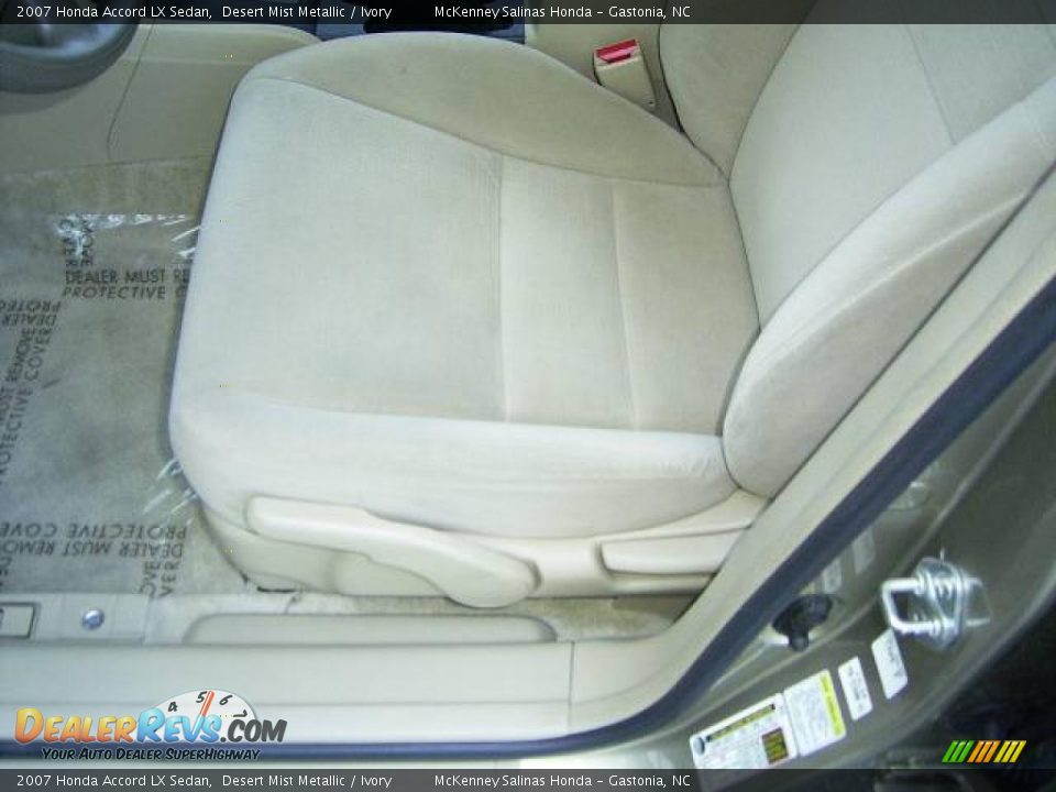 2007 Honda Accord LX Sedan Desert Mist Metallic / Ivory Photo #8