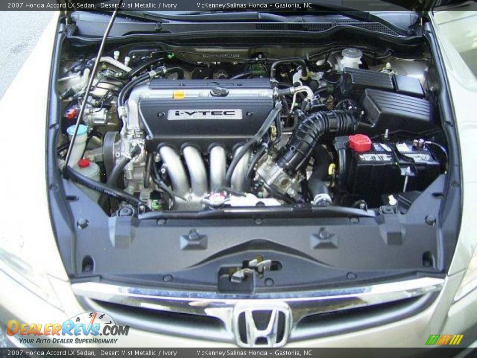 2007 Honda Accord LX Sedan Desert Mist Metallic / Ivory Photo #19