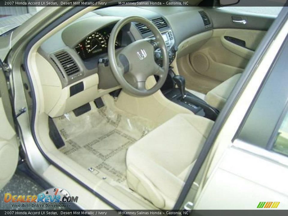 2007 Honda Accord LX Sedan Desert Mist Metallic / Ivory Photo #27