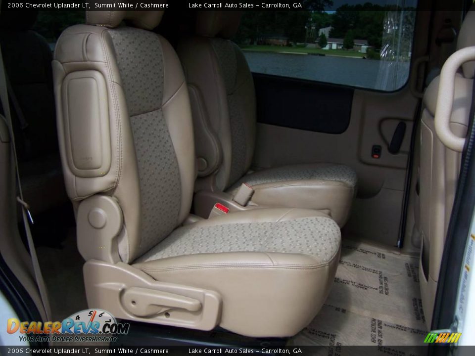 2006 Chevrolet Uplander LT Summit White / Cashmere Photo #28