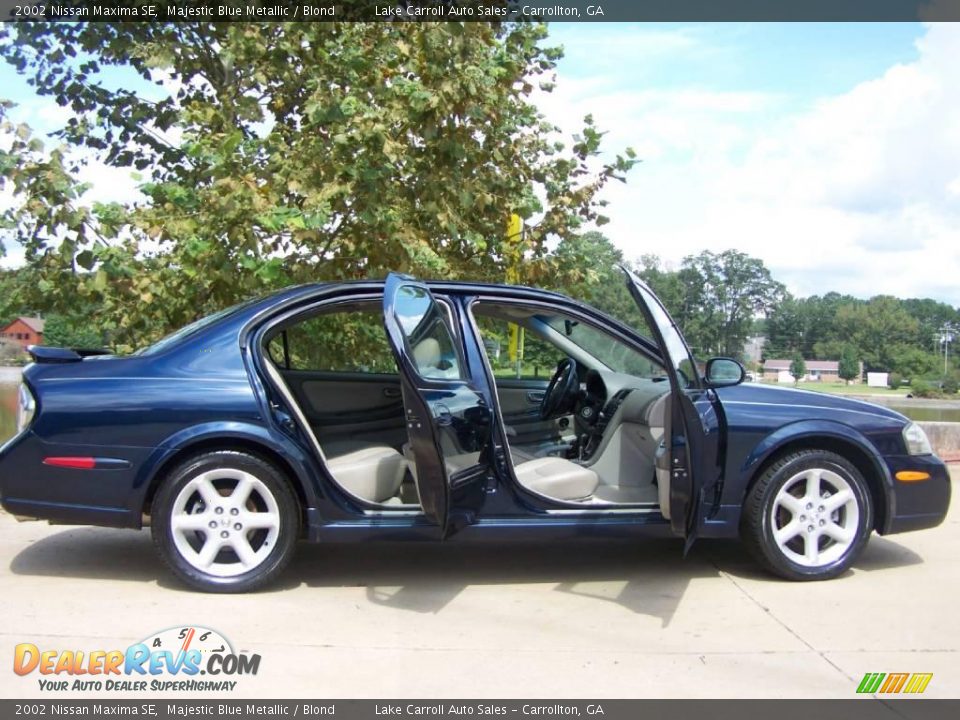 2002 Nissan Maxima SE Majestic Blue Metallic / Blond Photo #9