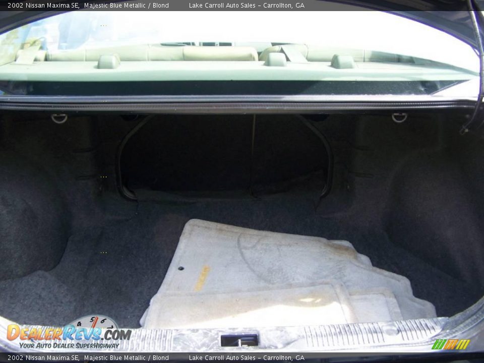 2002 Nissan Maxima SE Majestic Blue Metallic / Blond Photo #10