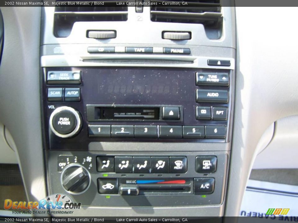 2002 Nissan Maxima SE Majestic Blue Metallic / Blond Photo #16