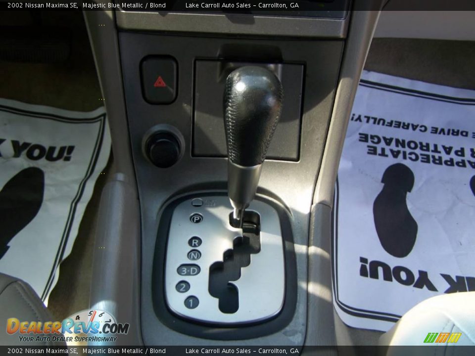 2002 Nissan Maxima SE Majestic Blue Metallic / Blond Photo #17
